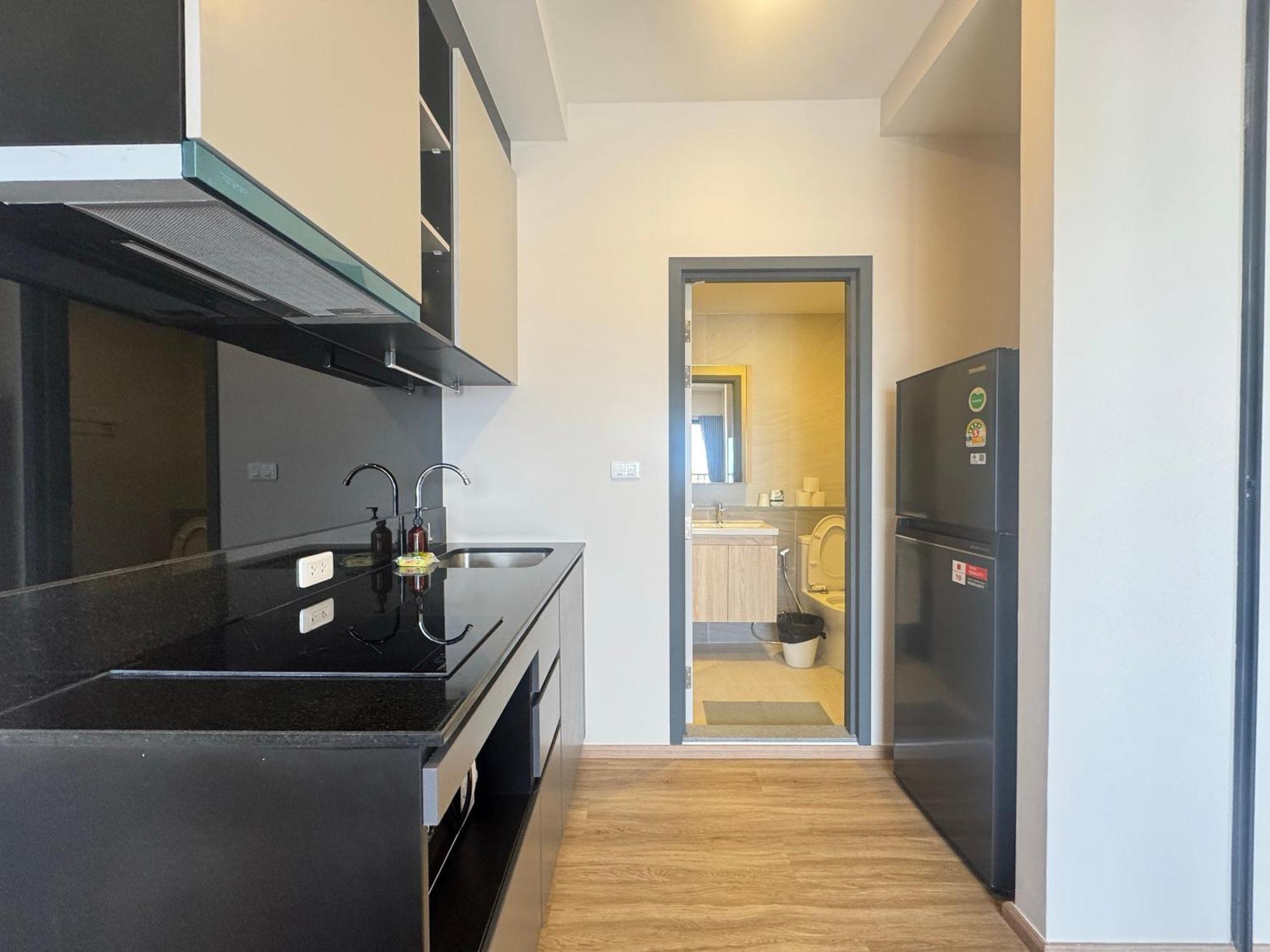 Apartment The St-age Condo-huai Khwang