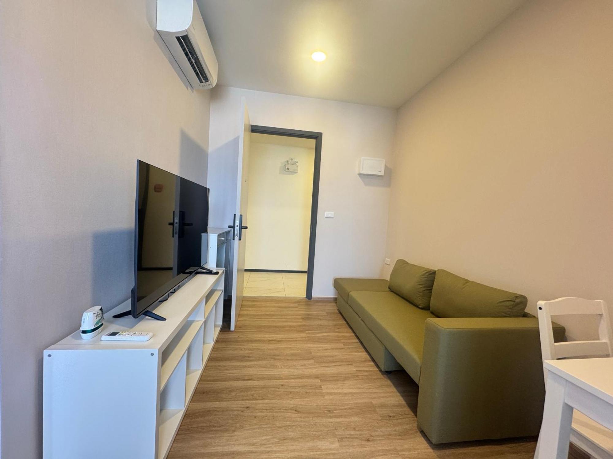 The St-age Condo-huai Khwang Apartment
